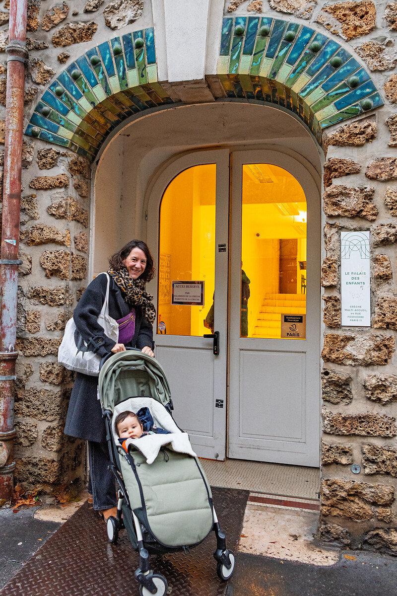 Reportage centenaire du Palais de la Femme - Novembre 2025 • Crèche Palais des enfants • Jessica Petit • Nino Petit (garçon Jessica Petit)